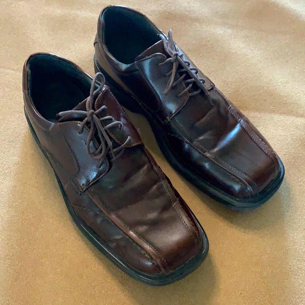 Men’s Via Europa brown leather dress shoes